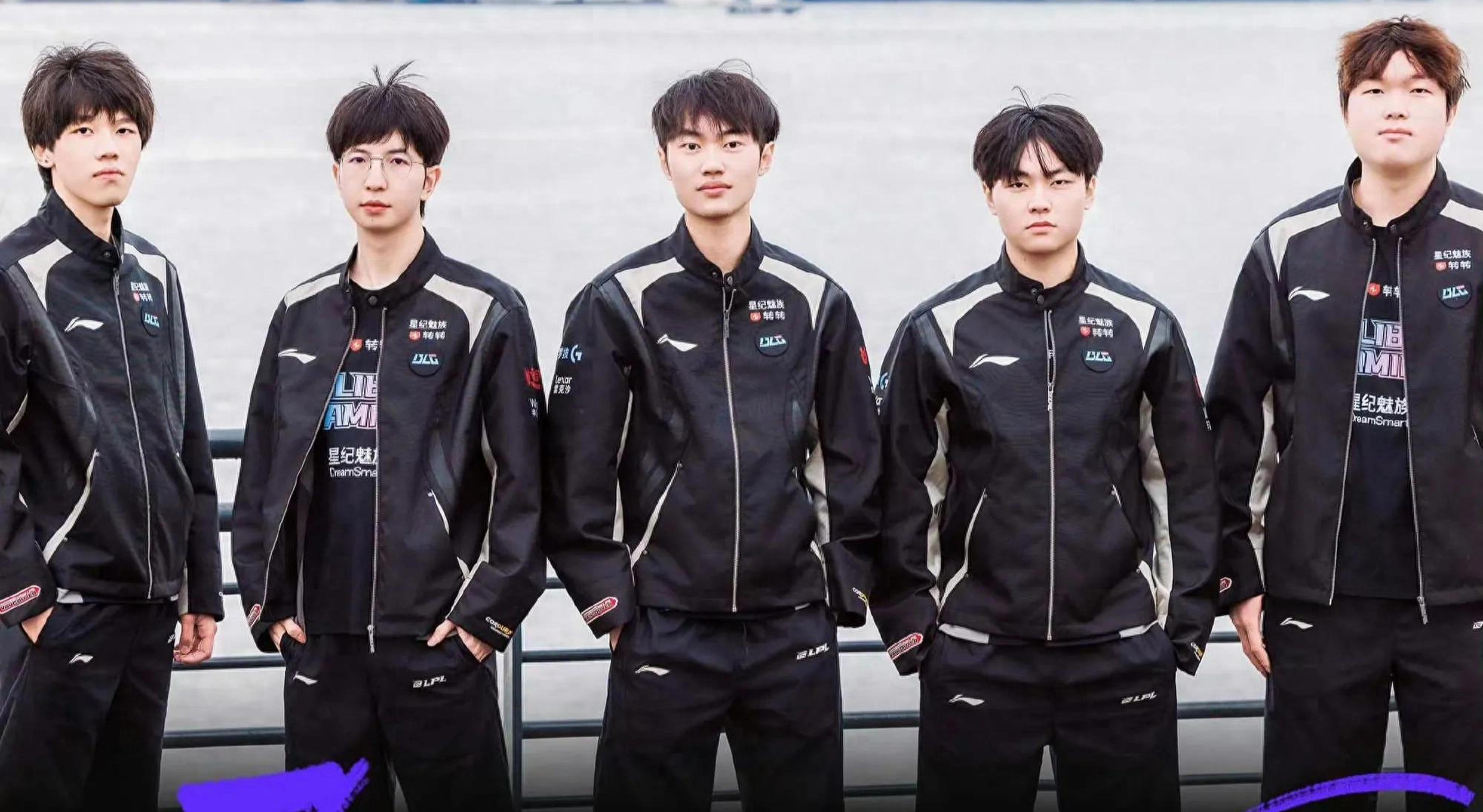 展铺平道路 展铺平道路