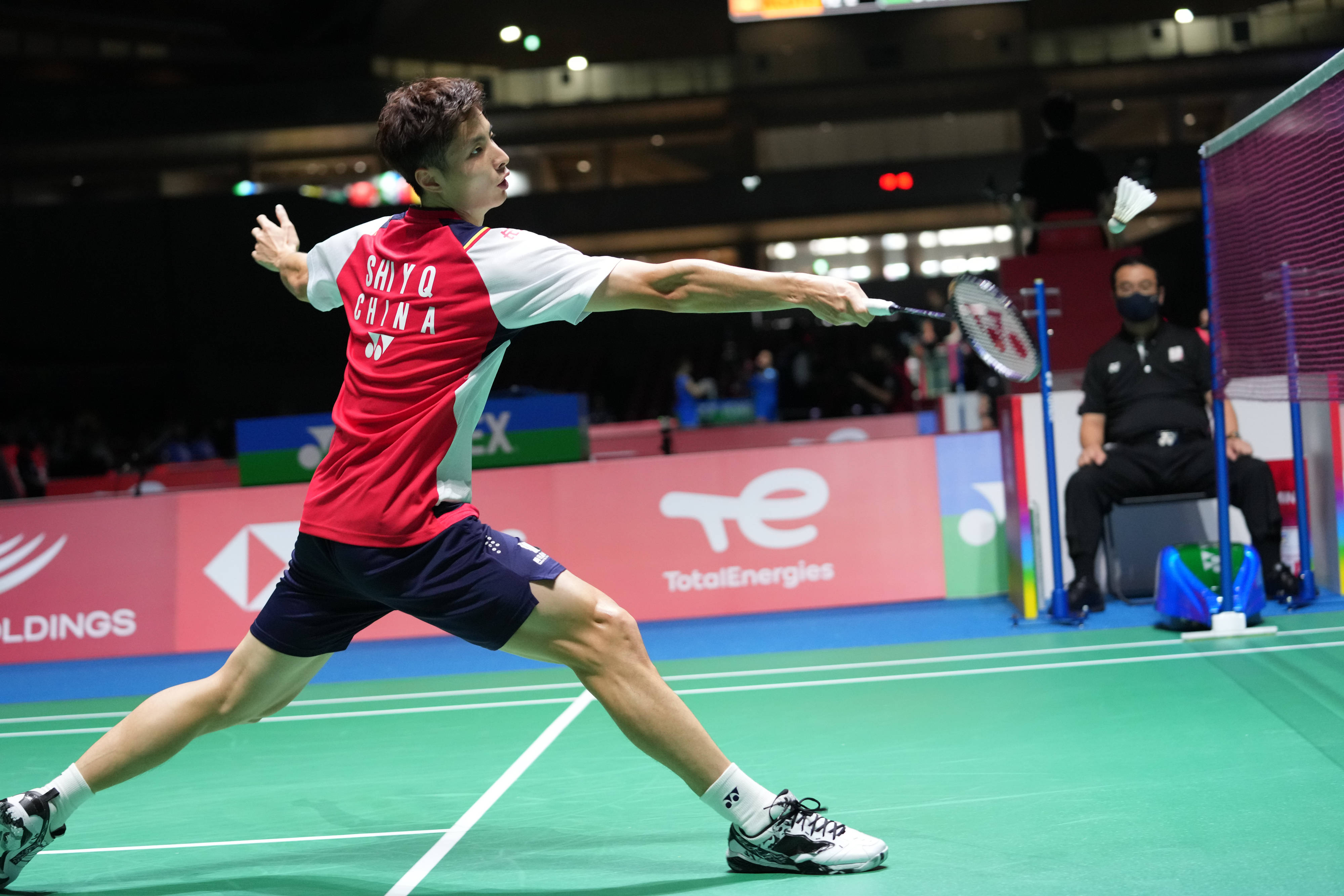 倾向于两到 倾向于两到